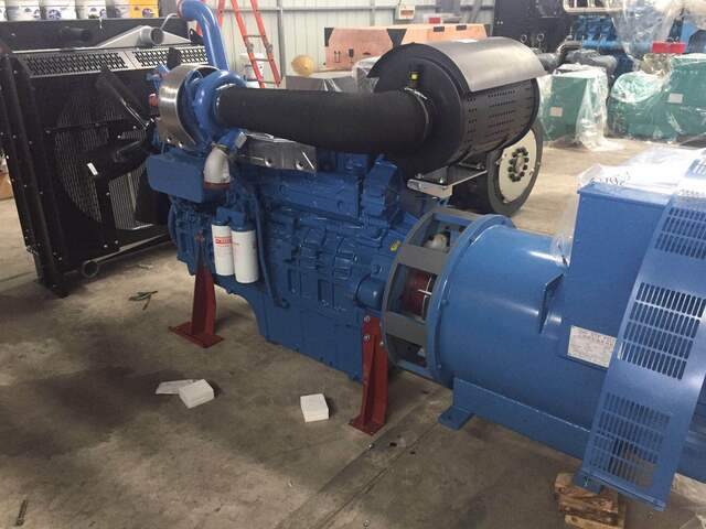 400KW Guangxi Yuchai diesel generator set